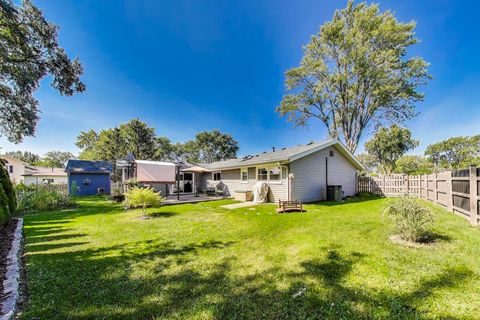 Tiny photo for 507 Ash Court, Schaumburg, IL 60193 (MLS # 12488745)