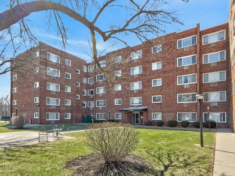 Photo of 222 Madison Street #501, Joliet, IL 60435 (MLS # 12592848)