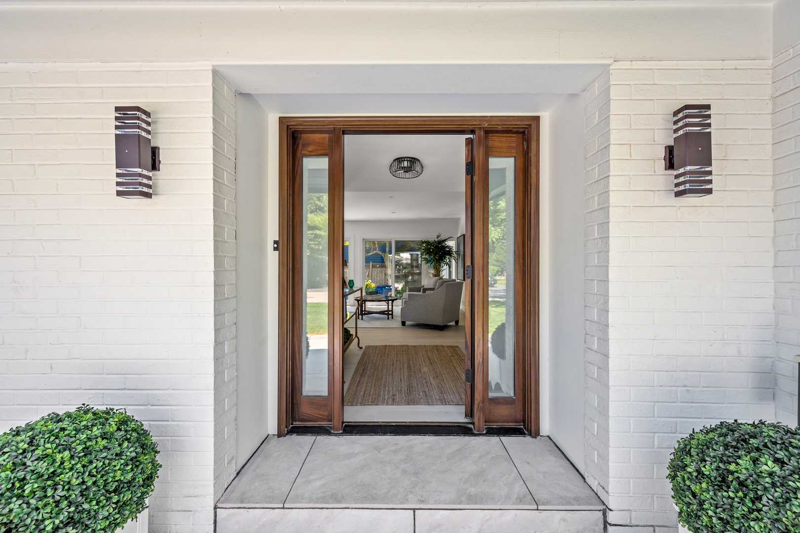 2639 Marian Lane