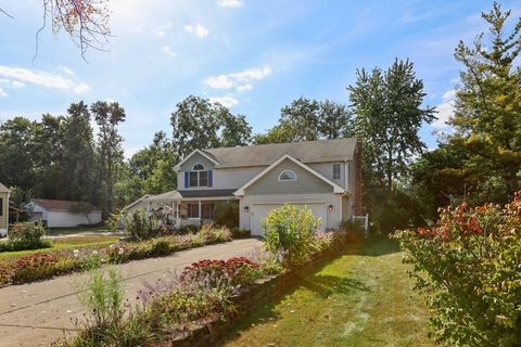 Tiny photo for 7718 Virginia Court, Willowbrook, IL 60527 (MLS # 12483177)