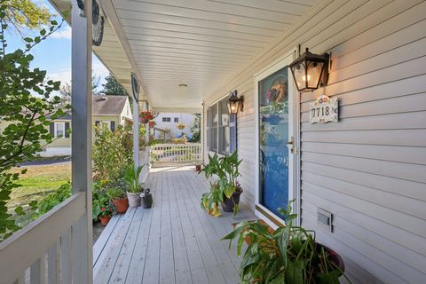 Tiny photo for 7718 Virginia Court, Willowbrook, IL 60527 (MLS # 12483177)