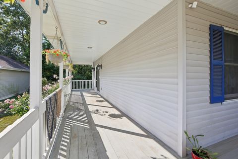 Tiny photo for 7718 Virginia Court, Willowbrook, IL 60527 (MLS # 12483177)