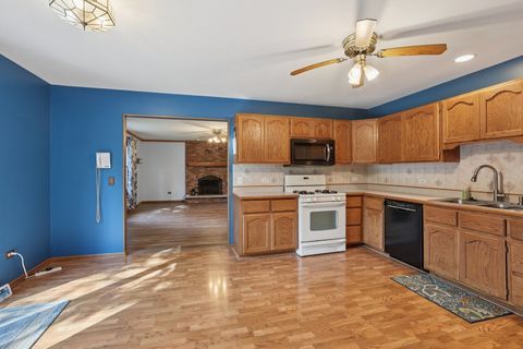 Tiny photo for 7718 Virginia Court, Willowbrook, IL 60527 (MLS # 12483177)