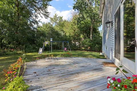 Tiny photo for 7718 Virginia Court, Willowbrook, IL 60527 (MLS # 12483177)