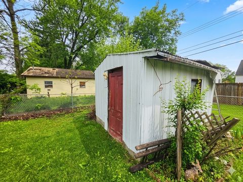 Tiny photo for 216 E Franklin Street, Olney, IL 62450 (MLS # 12624678)