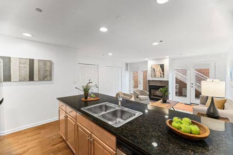 Tiny photo for 51 W 15TH Street #E1, Chicago, IL 60605 (MLS # 12578810)