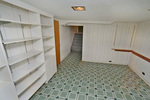 Tiny photo for 601 Arch Street, Ottawa, IL 61350 (MLS # 12576078)