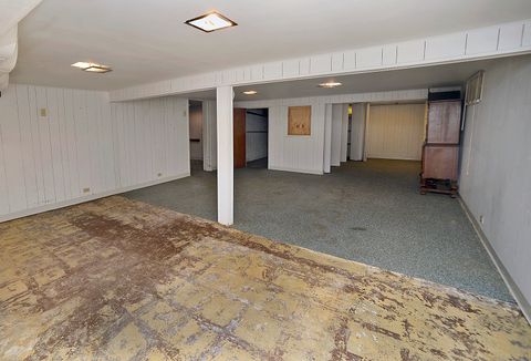 Tiny photo for 601 Arch Street, Ottawa, IL 61350 (MLS # 12576078)