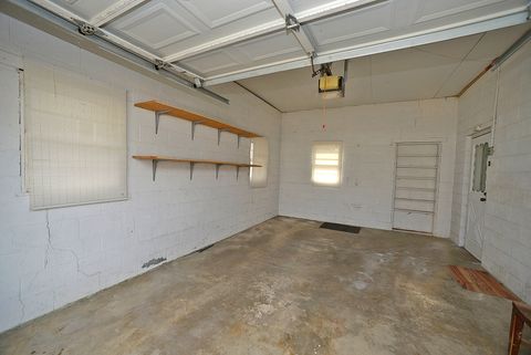 Tiny photo for 601 Arch Street, Ottawa, IL 61350 (MLS # 12576078)