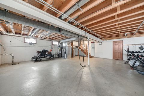 Tiny photo for 30 N Melanie Court, Crete, IL 60417 (MLS # 12593806)