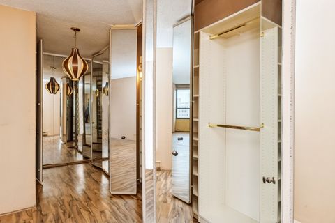 Tiny photo for 5471 S Hyde Park Boulevard #16AB, Chicago, IL 60615 (MLS # 12510560)