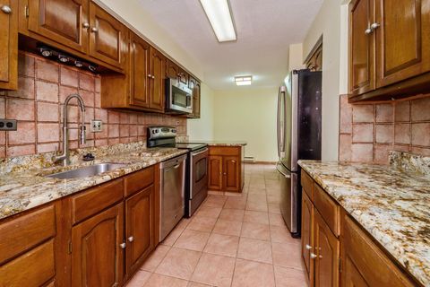 Tiny photo for 5471 S Hyde Park Boulevard #16AB, Chicago, IL 60615 (MLS # 12510560)