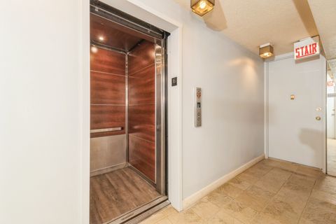 Tiny photo for 5471 S Hyde Park Boulevard #16AB, Chicago, IL 60615 (MLS # 12510560)