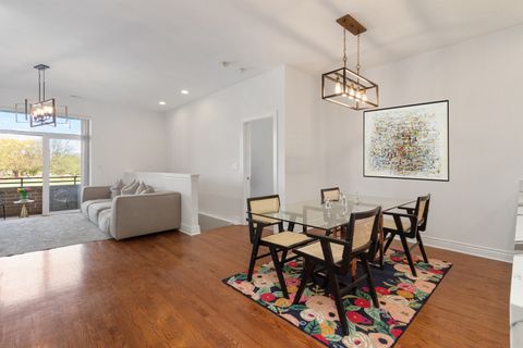 Tiny photo for 2409 W Catalpa Avenue #106, Chicago, IL 60625 (MLS # 12586678)