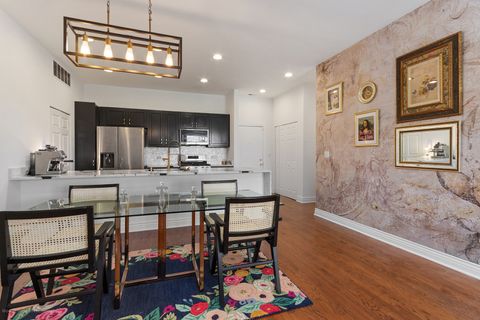 Tiny photo for 2409 W Catalpa Avenue #106, Chicago, IL 60625 (MLS # 12586678)