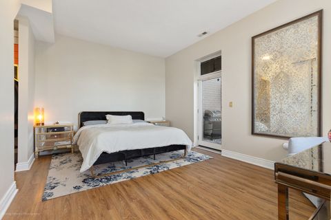Tiny photo for 2409 W Catalpa Avenue #106, Chicago, IL 60625 (MLS # 12586678)