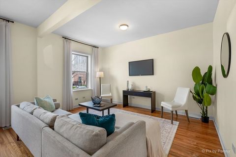 Tiny photo for 1157 E 61st Street #1, Chicago, IL 60637 (MLS # 12618246)