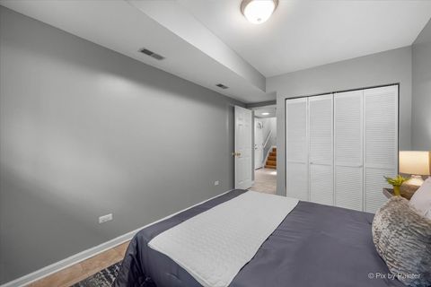 Tiny photo for 1157 E 61st Street #1, Chicago, IL 60637 (MLS # 12618246)