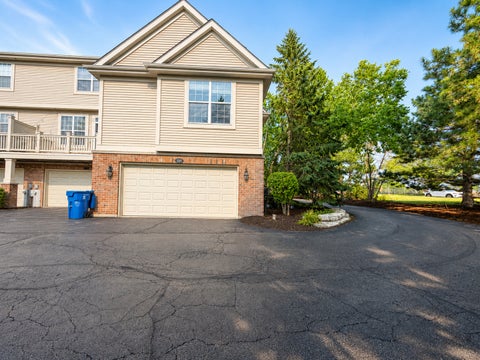 Tiny photo for 394 Broadmoor Lane, Bartlett, IL 60103 (MLS # 12774812)