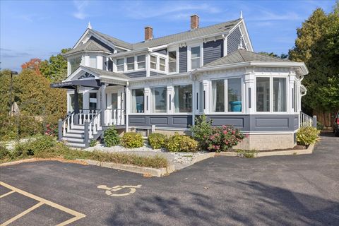 320 E Main Street Barrington IL 60010