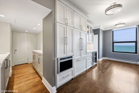 Tiny photo for 1040 N Lake Shore Drive #8B, Chicago, IL 60611 (MLS # 12405933)