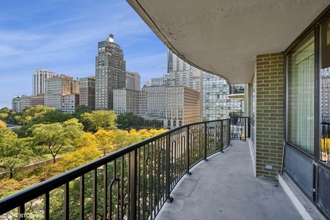 Tiny photo for 1040 N Lake Shore Drive #8B, Chicago, IL 60611 (MLS # 12405933)