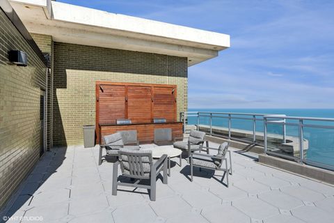 Tiny photo for 1040 N Lake Shore Drive #8B, Chicago, IL 60611 (MLS # 12405933)