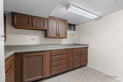 Tiny photo for 16231 W Port Clinton Road, Lincolnshire, IL 60069 (MLS # 12541982)