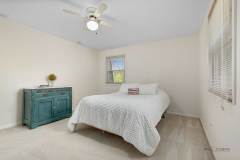 Tiny photo for 16231 W Port Clinton Road, Lincolnshire, IL 60069 (MLS # 12541982)