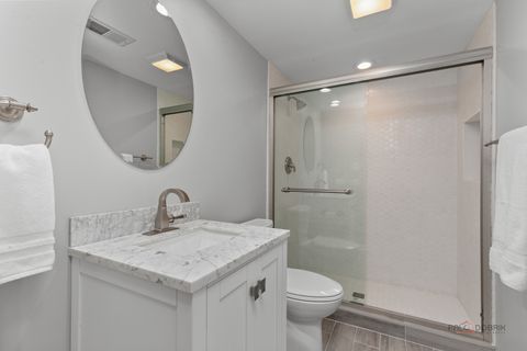 Tiny photo for 16231 W Port Clinton Road, Lincolnshire, IL 60069 (MLS # 12541982)