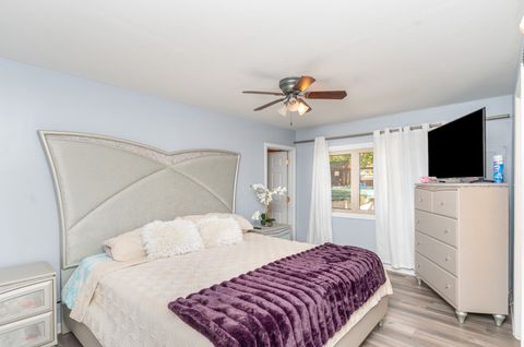 Tiny photo for 10821 Princess Avenue, Chicago Ridge, IL 60415 (MLS # 12500603)