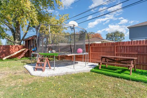 Tiny photo for 10821 Princess Avenue, Chicago Ridge, IL 60415 (MLS # 12500603)