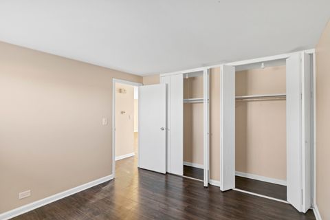 Tiny photo for 107 TONSET Court #107, Schaumburg, IL 60193 (MLS # 12539085)