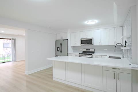 Tiny photo for 8504 W Catherine Avenue #1N, Chicago, IL 60656 (MLS # 12725920)
