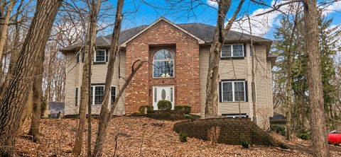 9 Echowood Drive Algonquin IL 60102