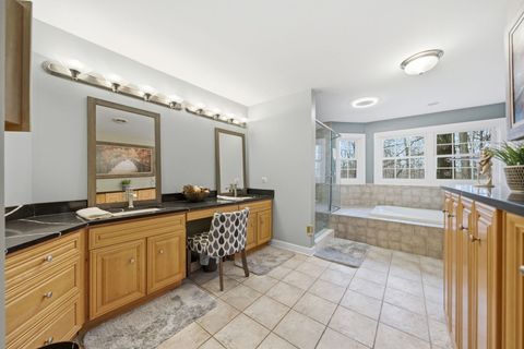 Tiny photo for 9 Echowood Drive, Algonquin, IL 60102 (MLS # 12586383)