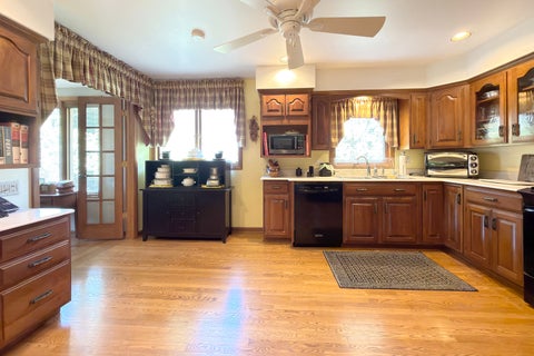 Tiny photo for 34841 N leonard Avenue, Ingleside, IL 60041 (MLS # 12667294)