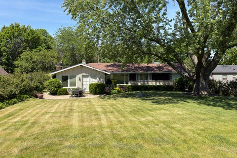 Tiny photo for 34841 N leonard Avenue, Ingleside, IL 60041 (MLS # 12667294)