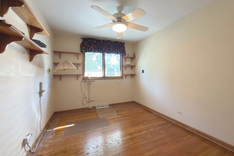 Tiny photo for 34841 N leonard Avenue, Ingleside, IL 60041 (MLS # 12667294)
