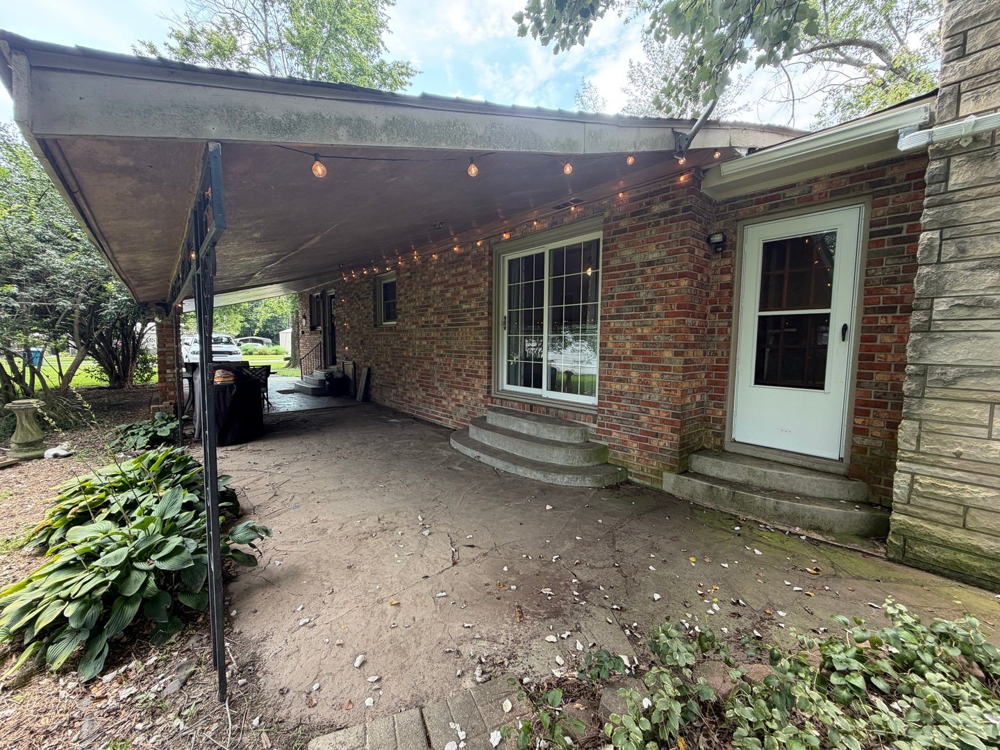 189 Blasdel Drive