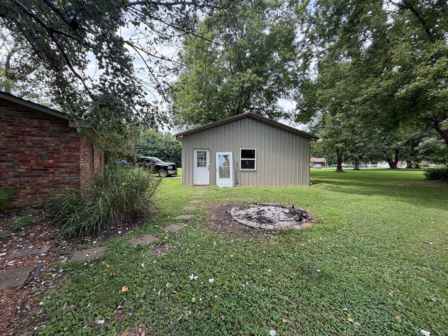 189 Blasdel Drive