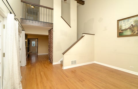 Tiny photo for 306 Colony Green Drive, Bloomingdale, IL 60108 (MLS # 12742960)