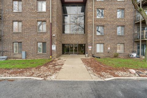 Tiny photo for 820 Elder Road #C411, Homewood, IL 60430 (MLS # 12616895)