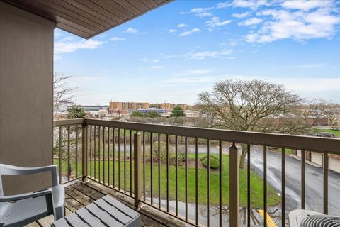Tiny photo for 820 Elder Road #C411, Homewood, IL 60430 (MLS # 12616895)