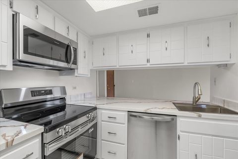 Tiny photo for 820 Elder Road #C411, Homewood, IL 60430 (MLS # 12616895)