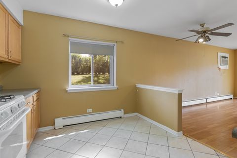 Tiny photo for 235 N Mill Road #115B, Addison, IL 60101 (MLS # 12125929)