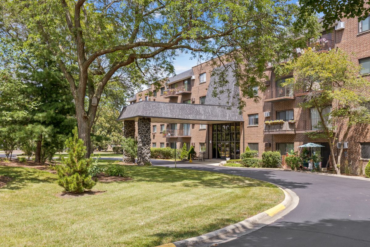 235 N Mill Road 115B