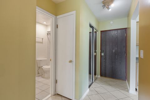 Tiny photo for 235 N Mill Road #115B, Addison, IL 60101 (MLS # 12125929)