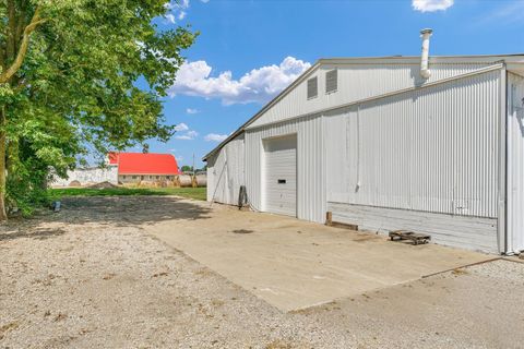 Tiny photo for 176 S Henning Road, Danville, IL 61832 (MLS # 12456457)