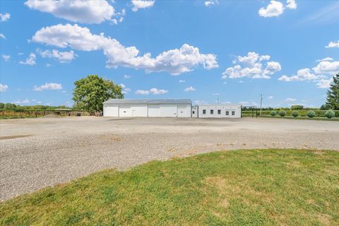 Tiny photo for 176 S Henning Road, Danville, IL 61832 (MLS # 12456457)